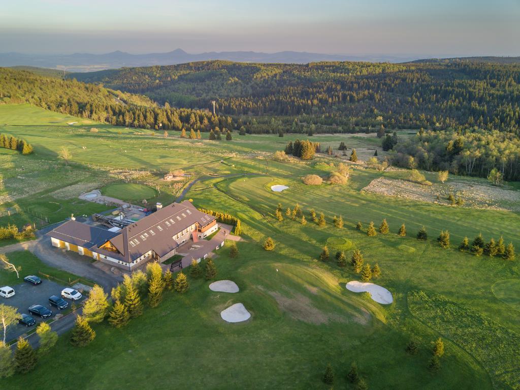Hotel Krusnohorsky Dvur Cínovec المظهر الخارجي الصورة